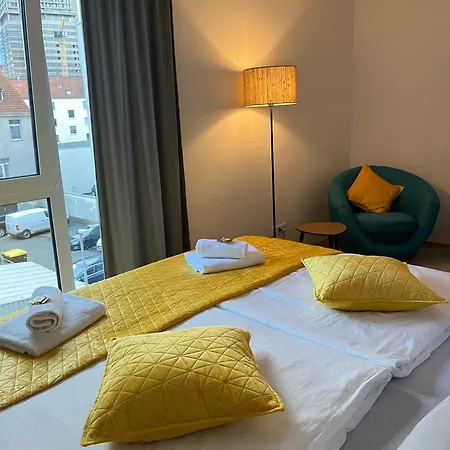 Modernes Mit Balkon Und Parkplatz Zentrum ハノーファー