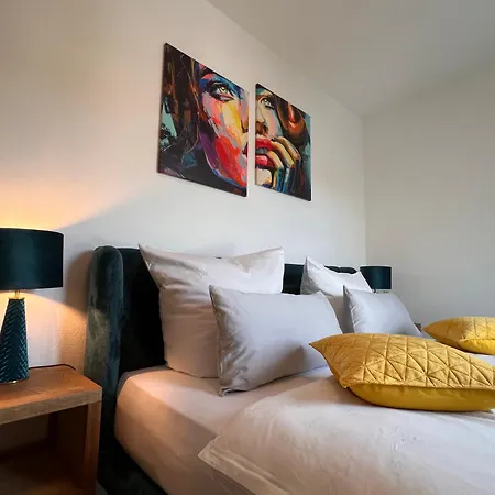 Modernes Mit Balkon Und Parkplatz Zentrum * Hannover