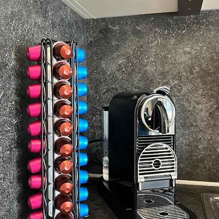 Lägenhet Modernes Mit Balkon Und Parkplatz Zentrum *