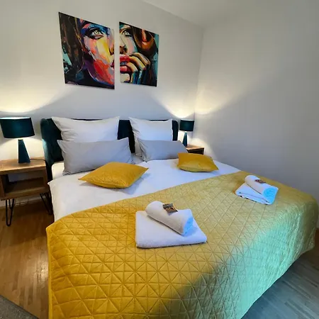 Modernes Mit Balkon Und Parkplatz Zentrum Apartment *